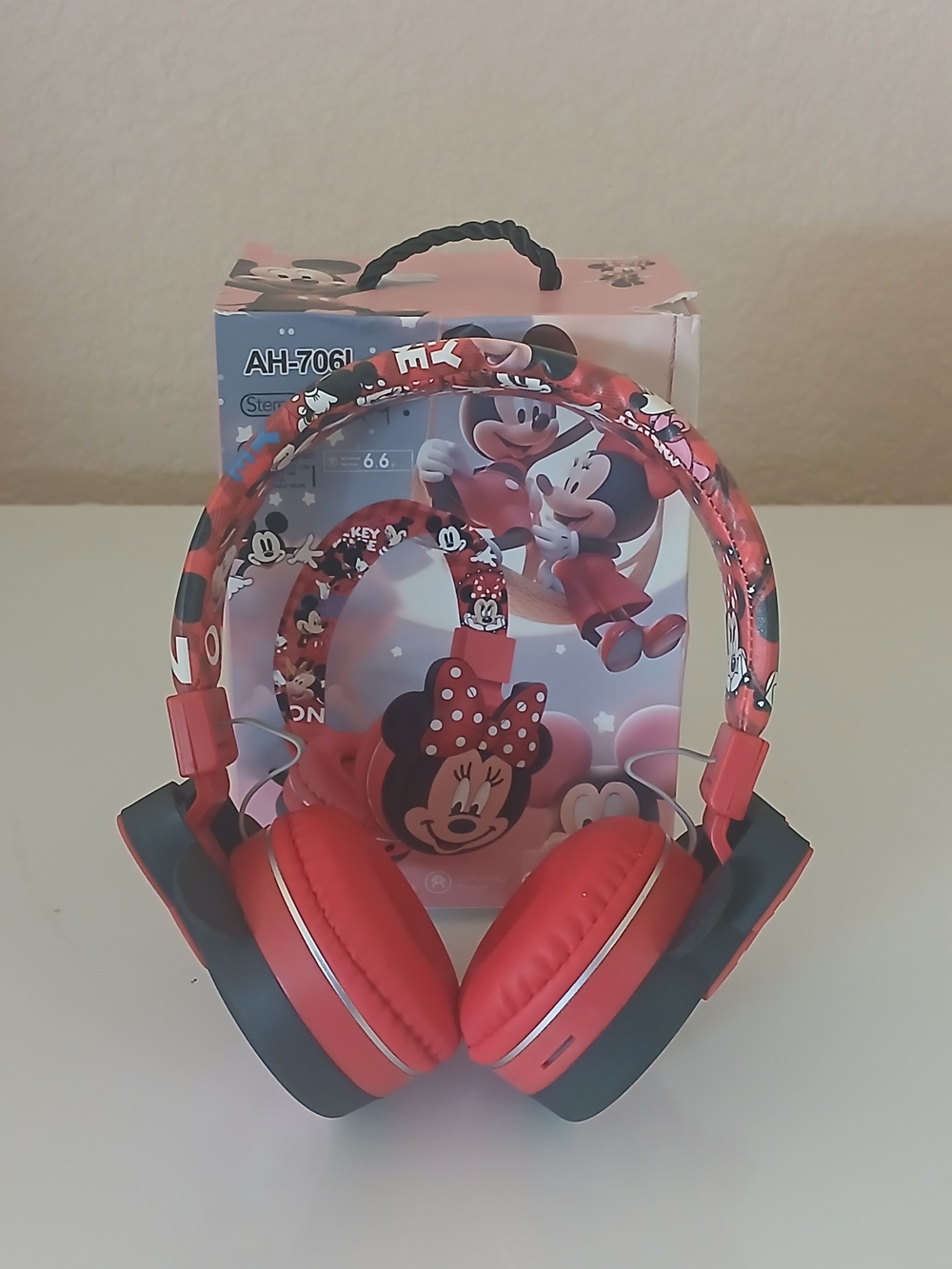 Red Minnie Mouse Kids Headphones -